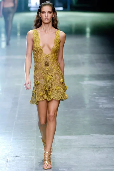 Look 49